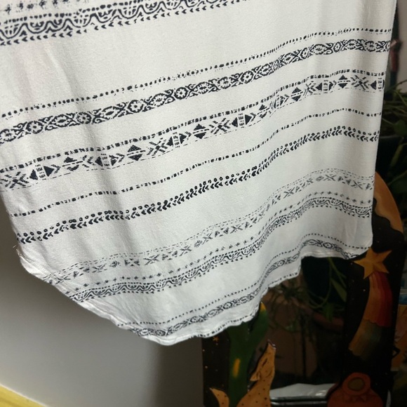 Dex White Short Sleeve Tee with Soft Fabric and Relaxed Fit L - Picture 11 of 16